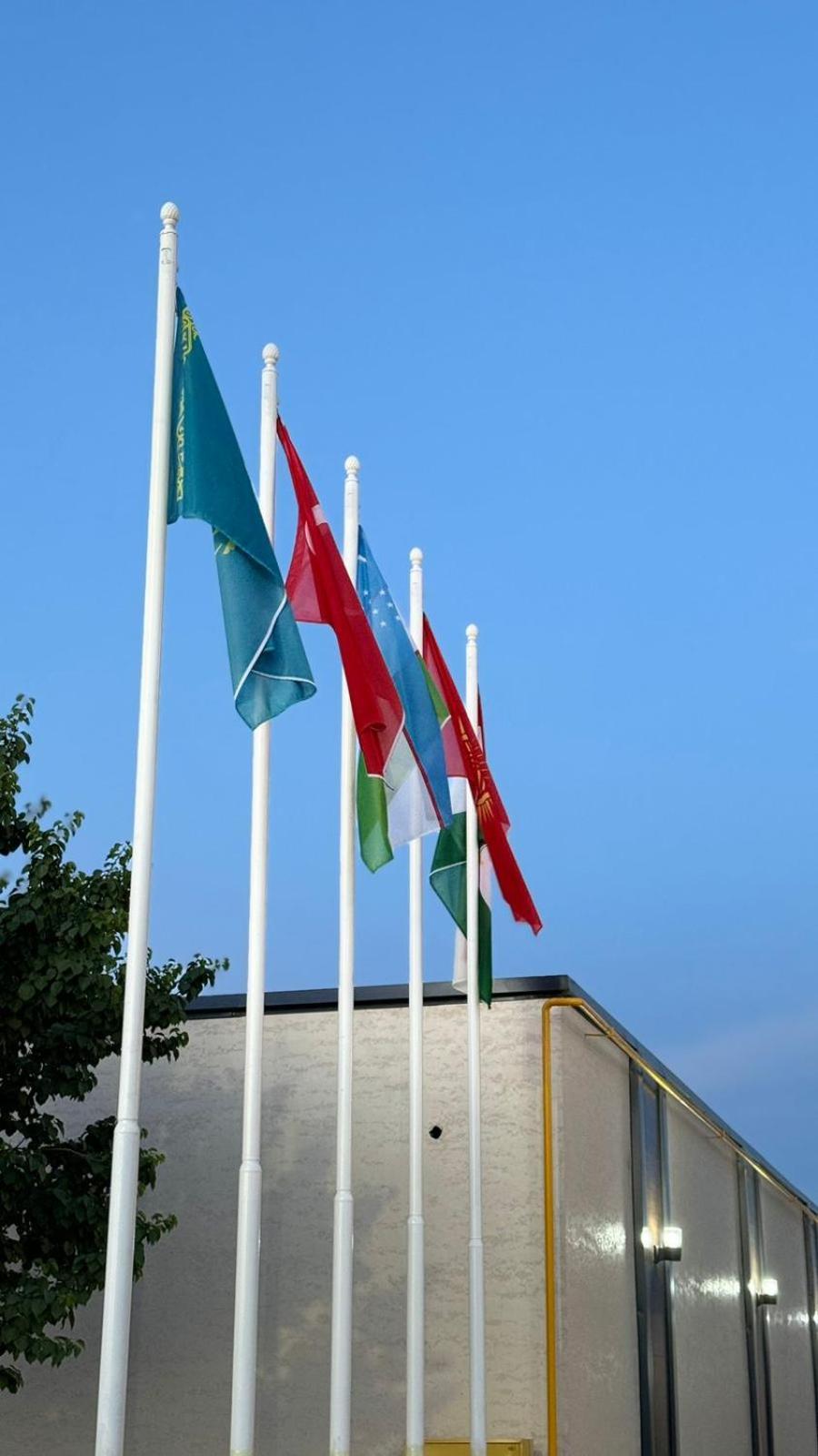 Nazar Hotel & Hostel Turkistan Zewnętrze zdjęcie