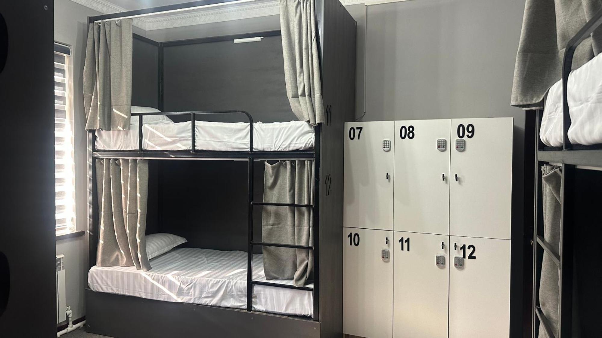 Nazar Hotel & Hostel Turkistan Zewnętrze zdjęcie