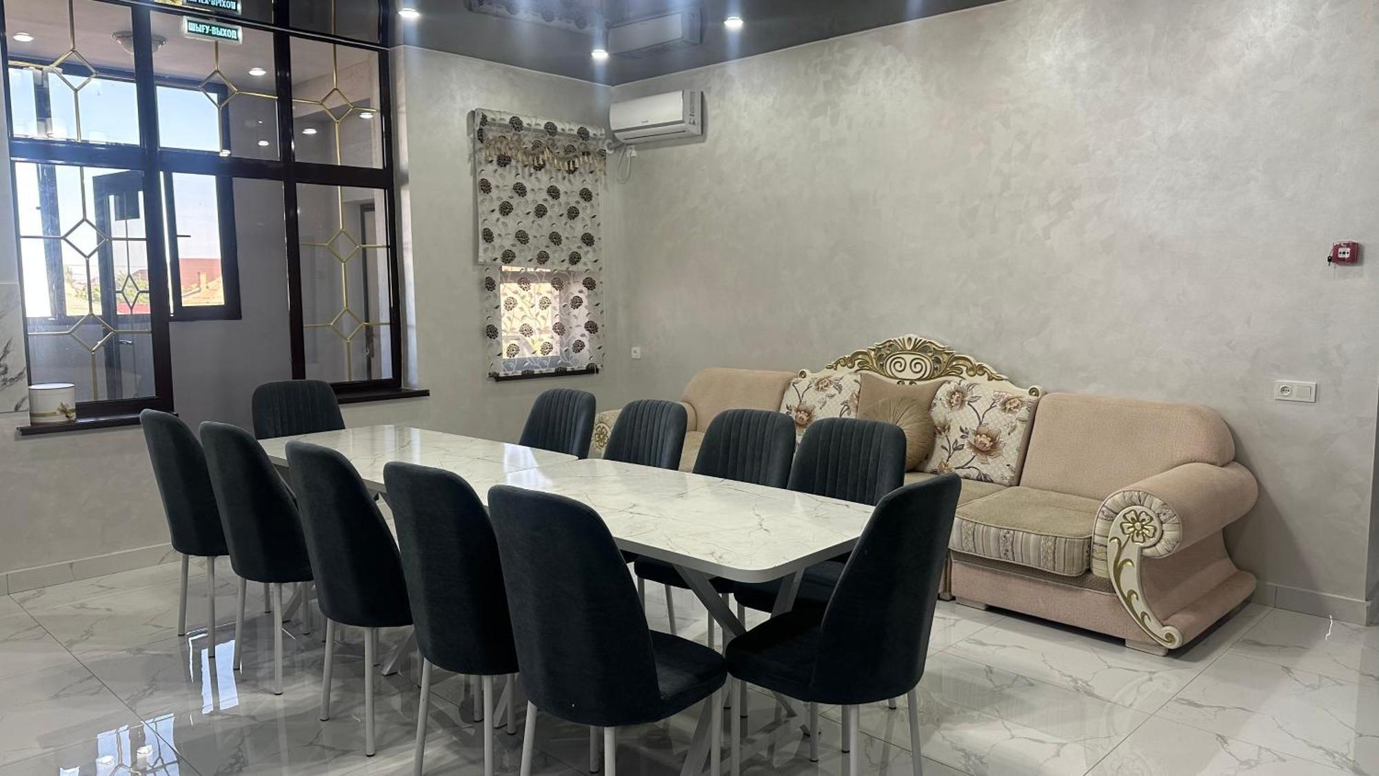 Nazar Hotel & Hostel Turkistan Zewnętrze zdjęcie