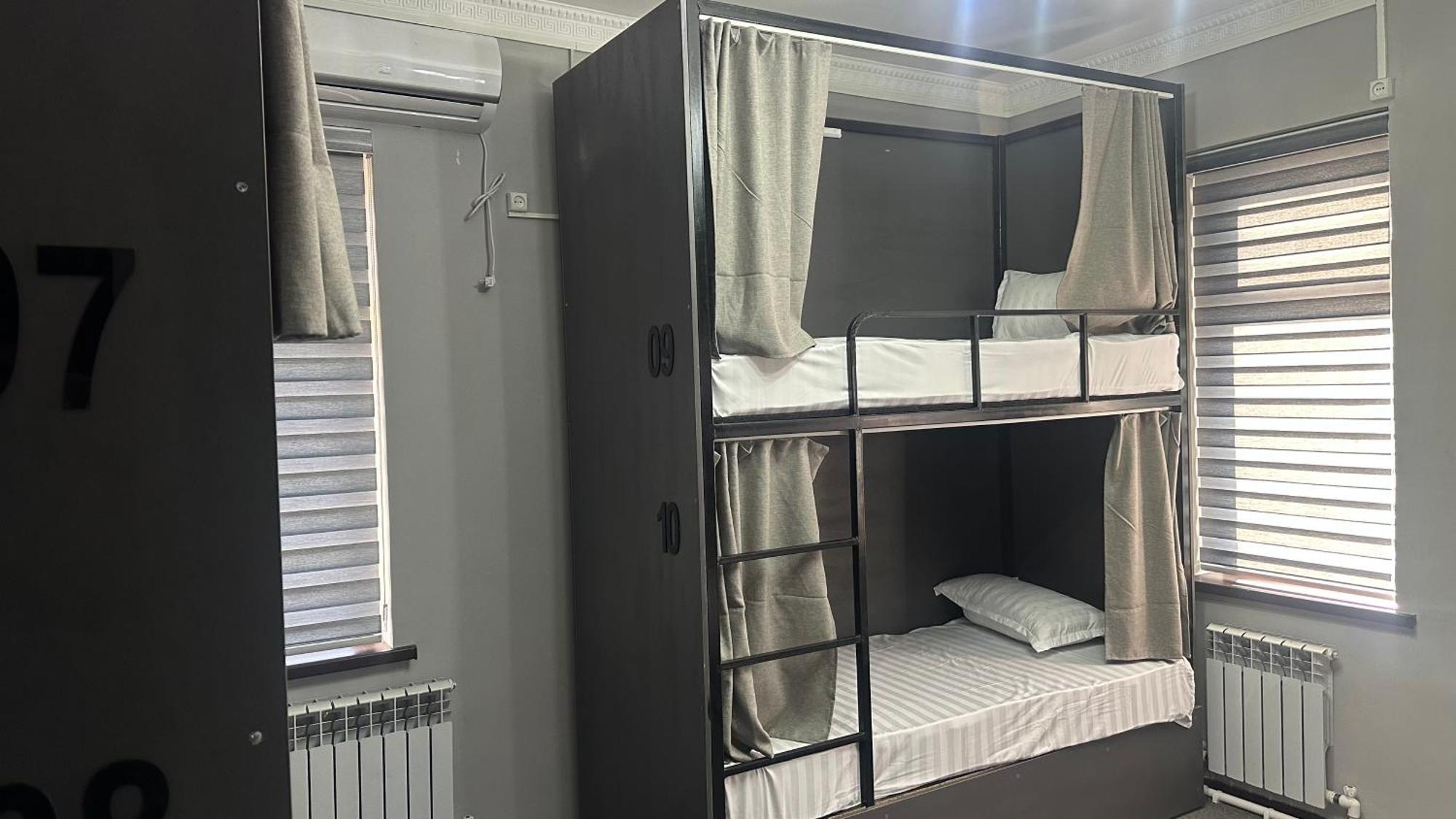 Nazar Hotel & Hostel Turkistan Zewnętrze zdjęcie